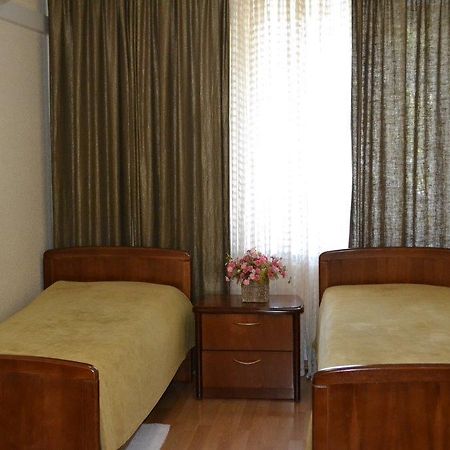 Sinay Hotel Poltava Ngoại thất bức ảnh