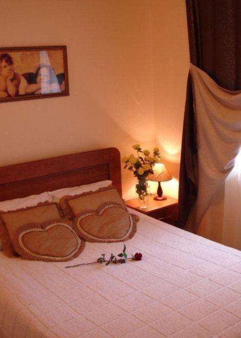 Sinay Hotel Poltava Phòng bức ảnh